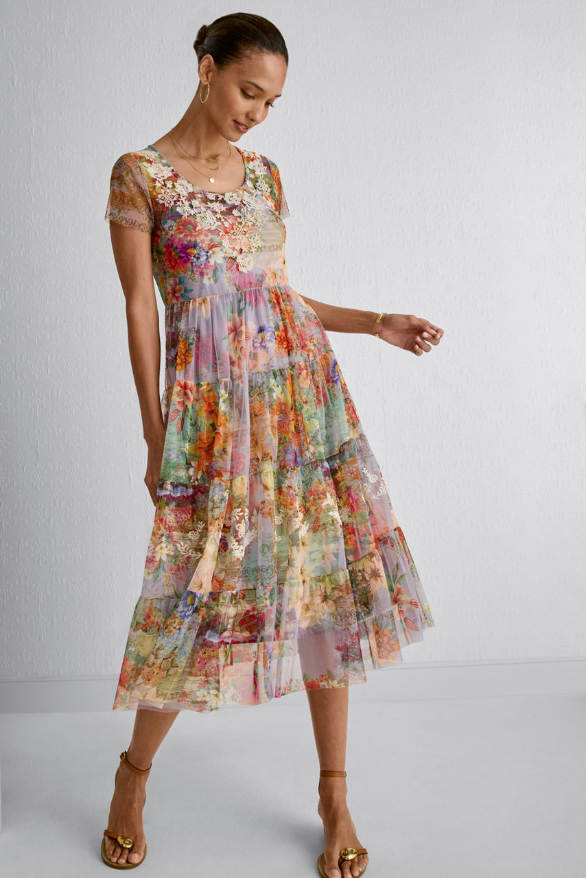 SHOP DRESSES