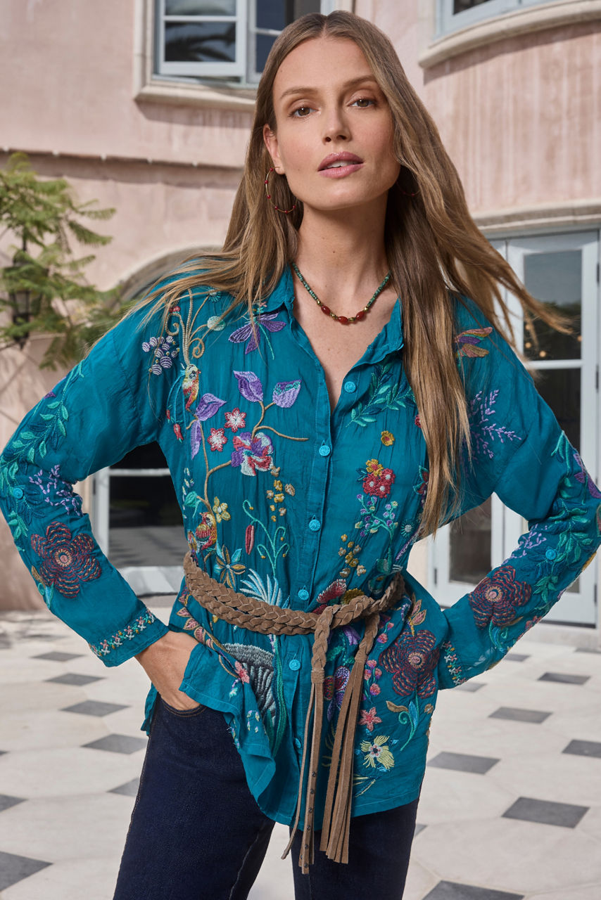 SHOP TOPS