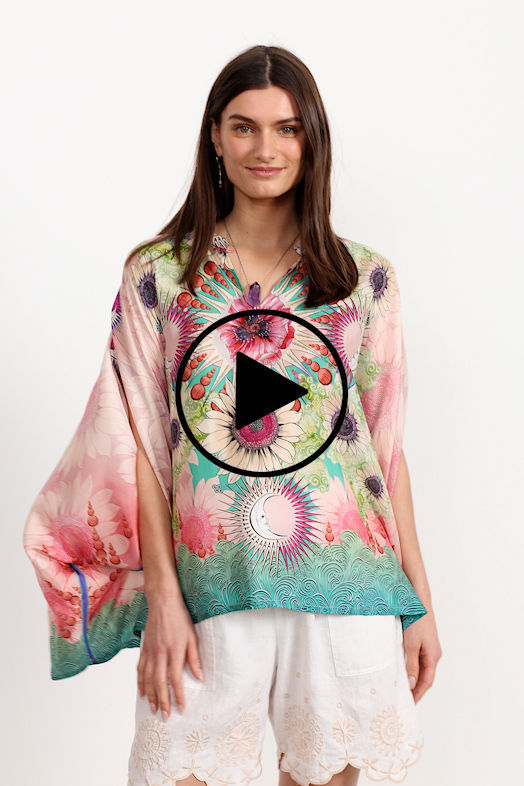 IMOGEN PONCHO, , large video