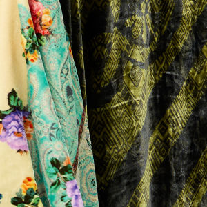 ONE OF A KIND VELVET KIMONO, , swatch