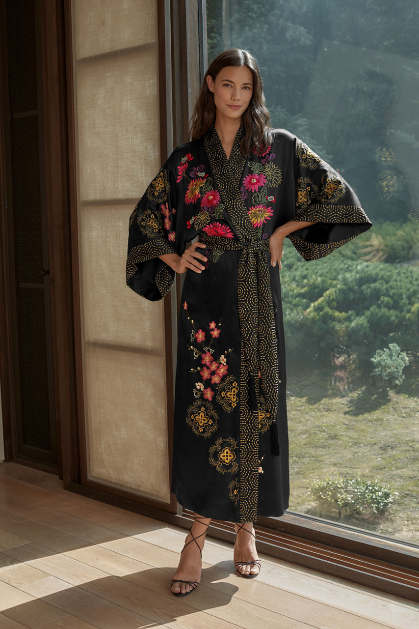 NATORI X JW EMBROIDERED SILK ROBE, , large image 6