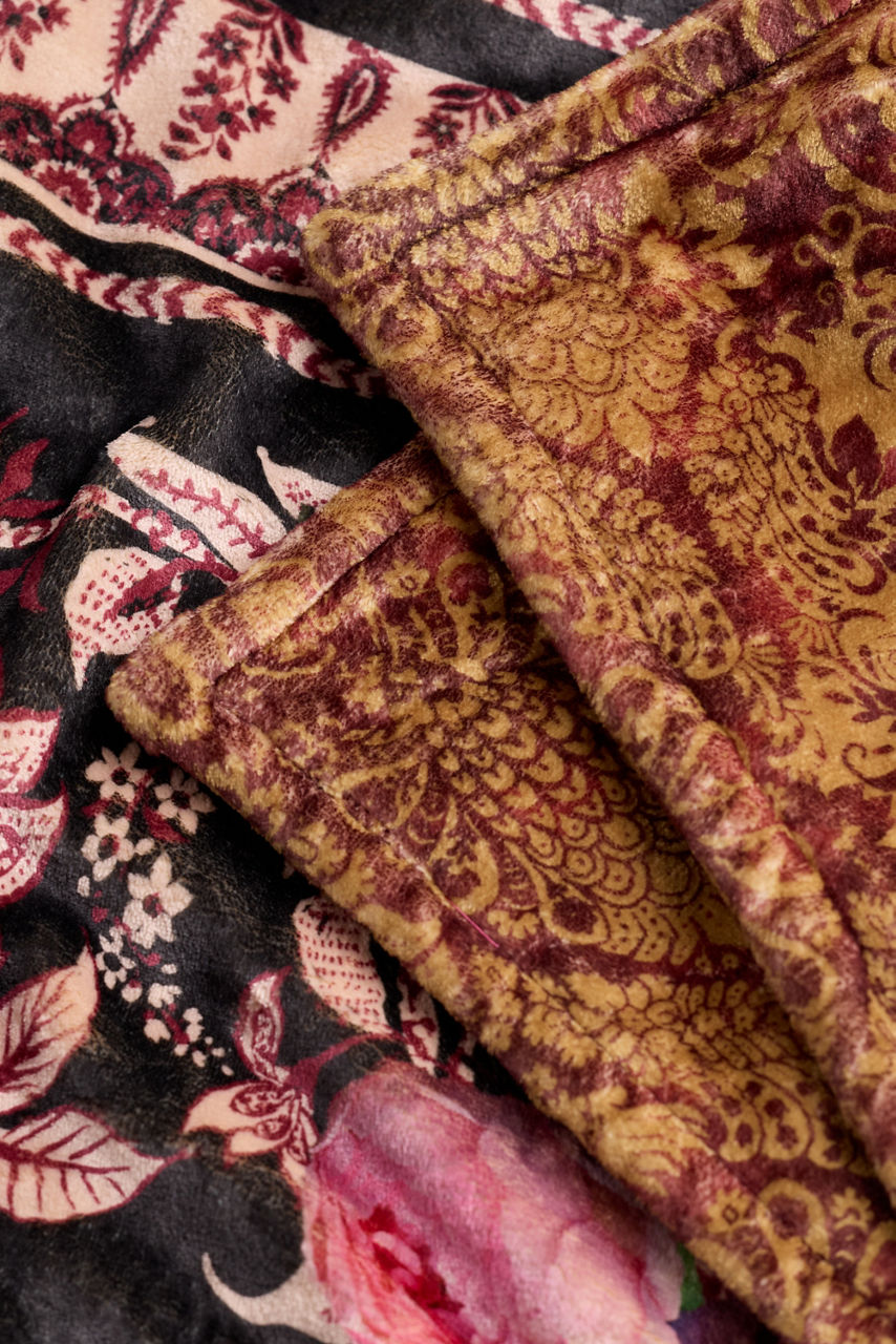 Laurel Canyon Cozy Blanket, , large image 5