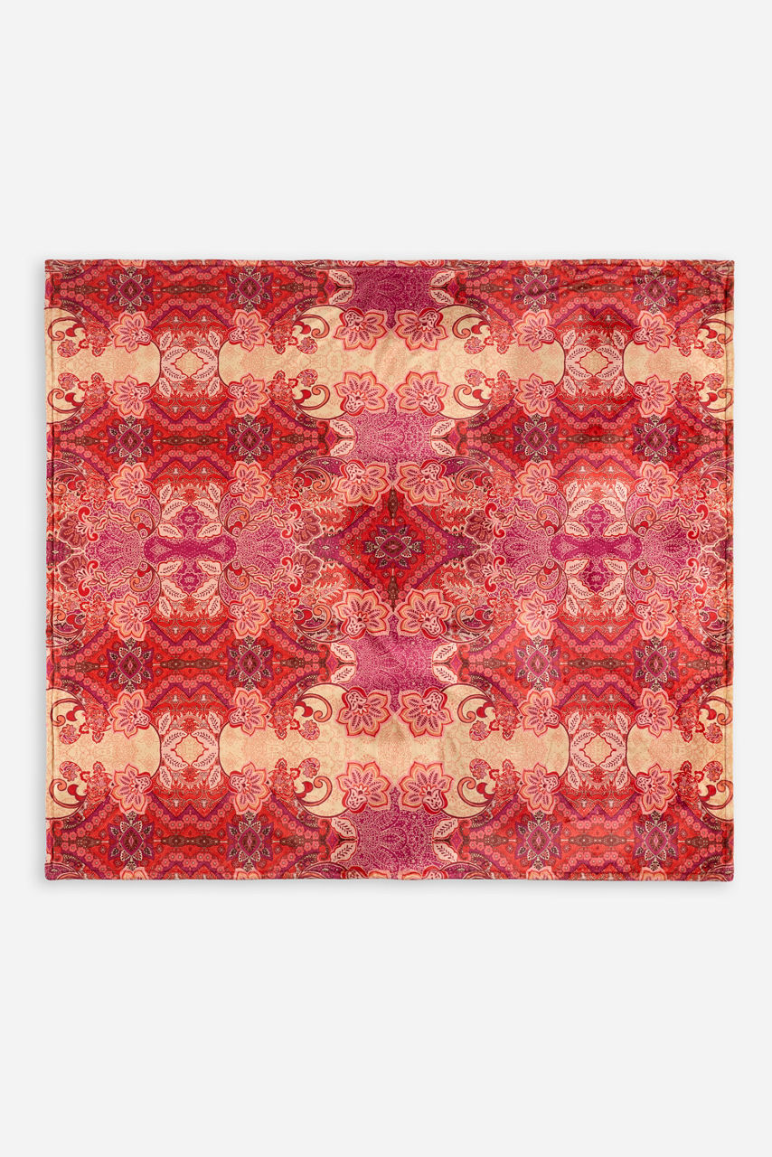 Laurel Canyon Cozy Blanket, , large image 3