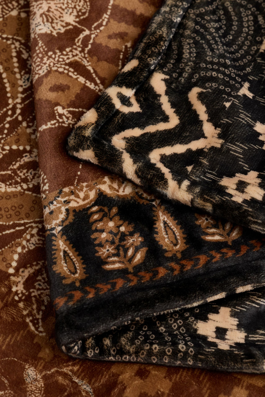 Laurel Canyon Cozy Blanket, , large image 5
