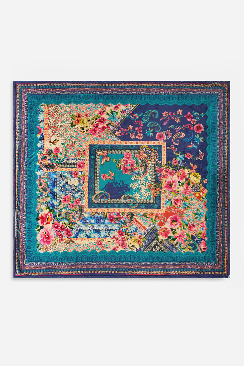 Laurel Canyon Cozy Blanket, , large image 2