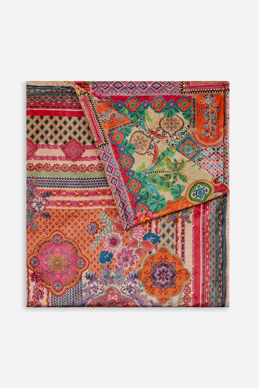 Laurel Canyon Cozy Blanket, , large image 1