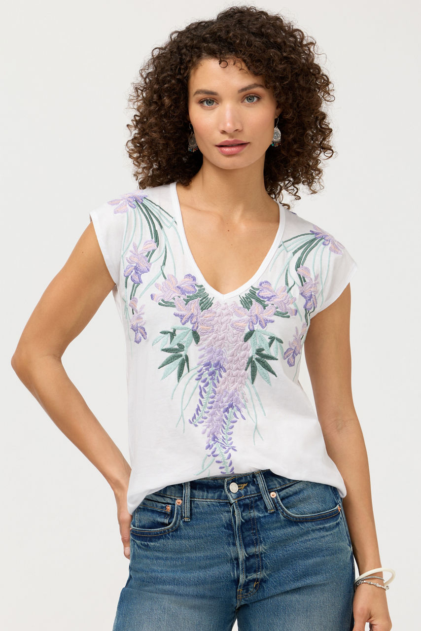 Buy DEEP VEE TEE | Johnny Was