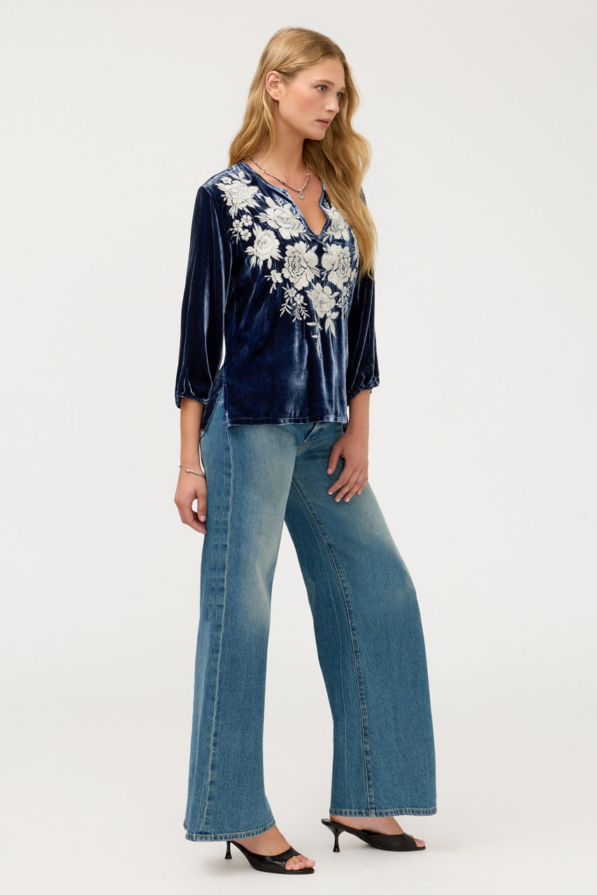 SPLIT NECK VELVET BLOUSE, , large image 2