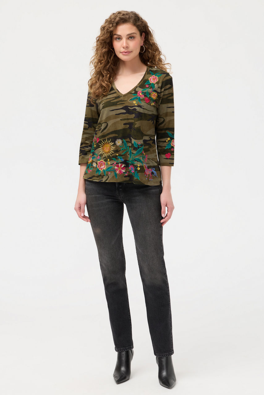 3/4 SLEEVE TRAPUNTO V-NECK TEE, , large image 2