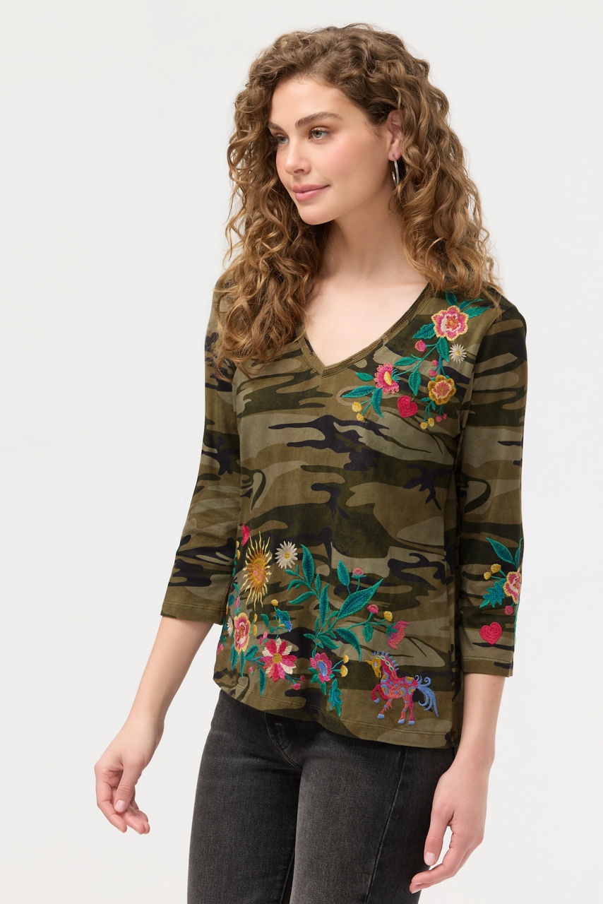 3/4 SLEEVE TRAPUNTO V-NECK TEE, , large image 3