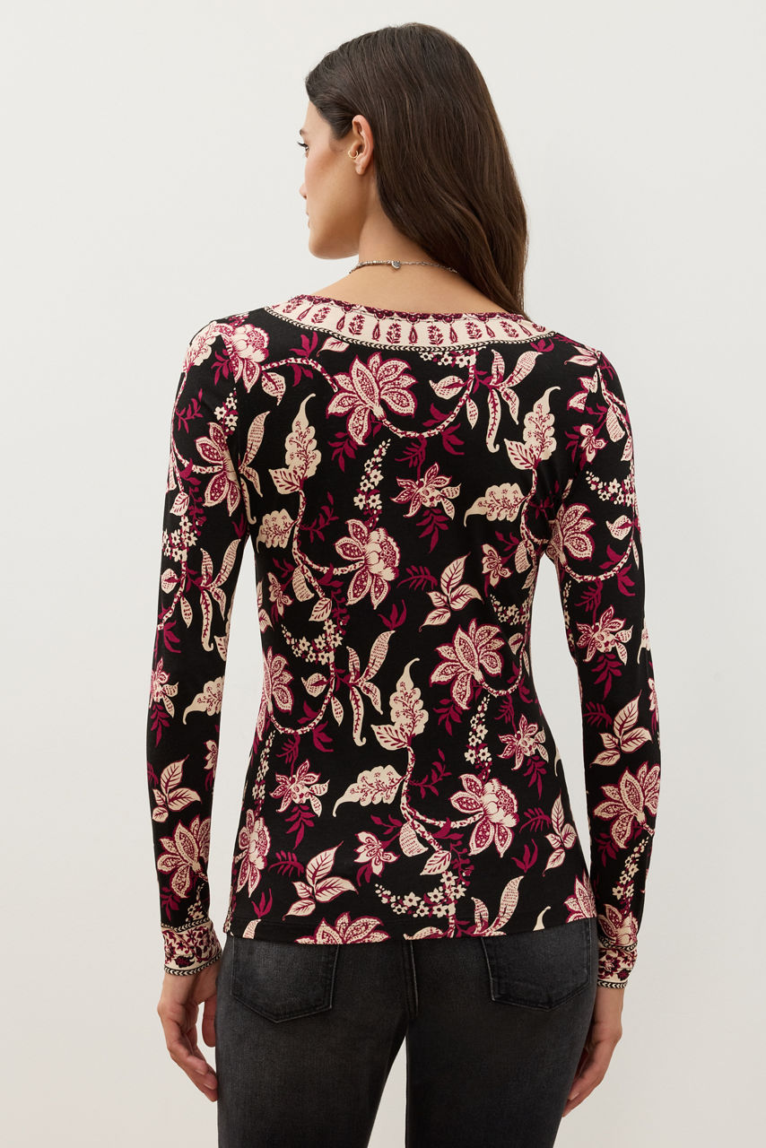 THE JANIE FAVORITE LONG SLEEVE CENTER RUCHED TEE, , large image 4