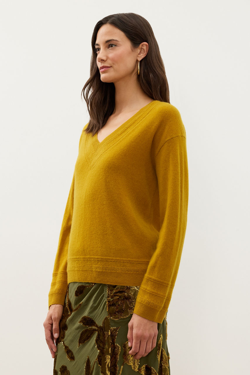 CASHMERE V-NECK SWEATER, , large image 3