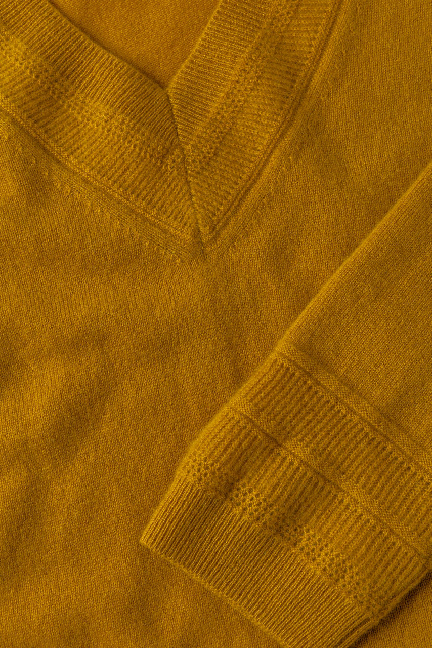 CASHMERE V-NECK SWEATER, , large image 5