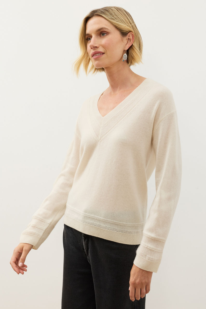CASHMERE V-NECK SWEATER, , large image 2