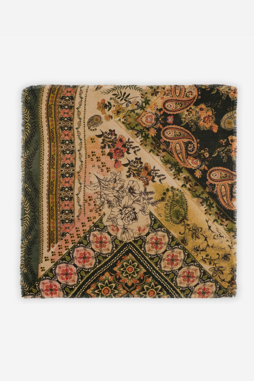THE COZY FRINGE SCARF, , large image 1