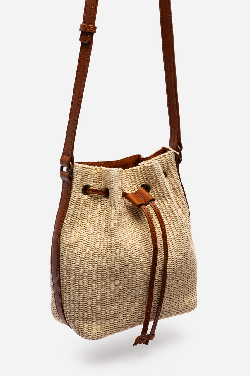 ITALIAN RAFFIA CINCH BUCKET BAG, , large image 2