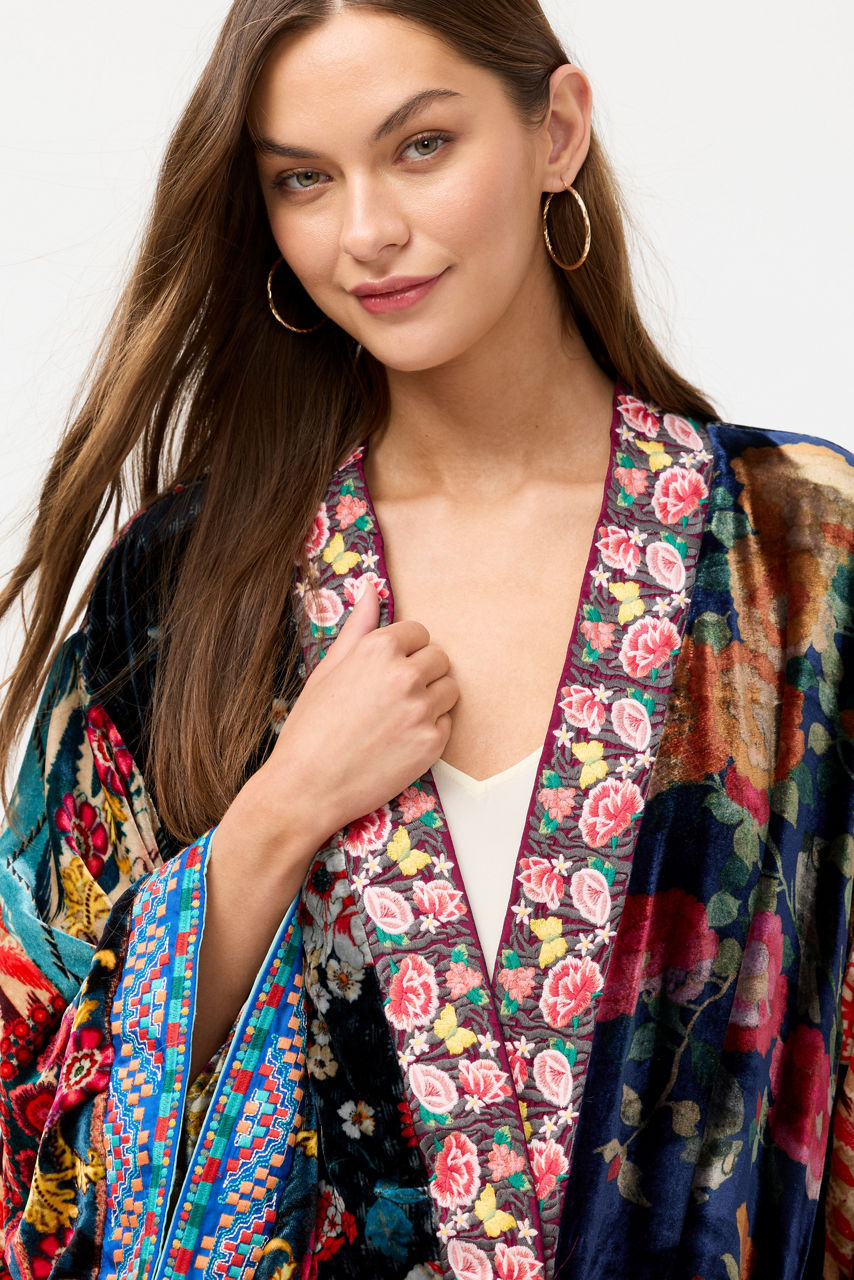 ONE OF A KIND VELVET KIMONO, , large image 4