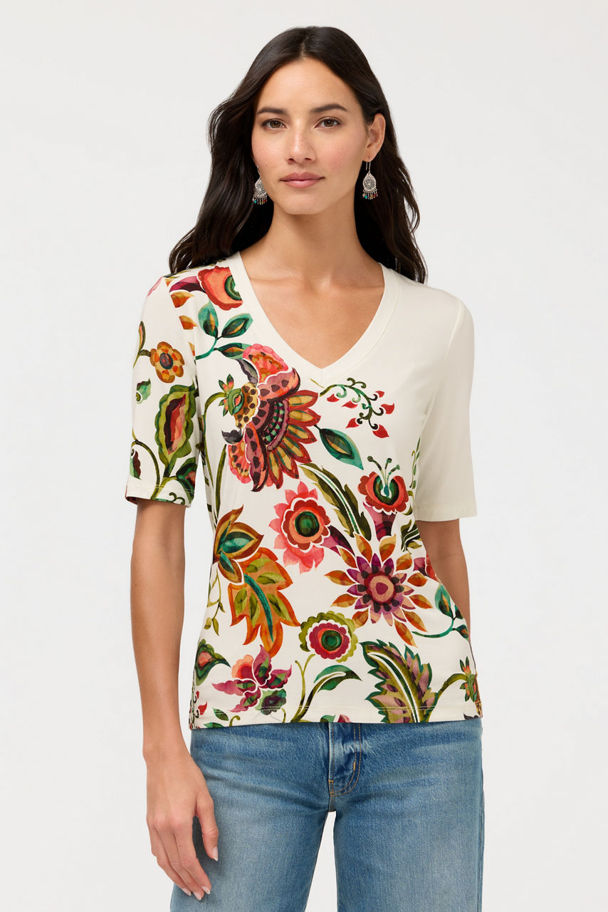 THE JANIE FAVORITE FITTED V-NECK ELBOW SLEEVE TEE, , large image 1