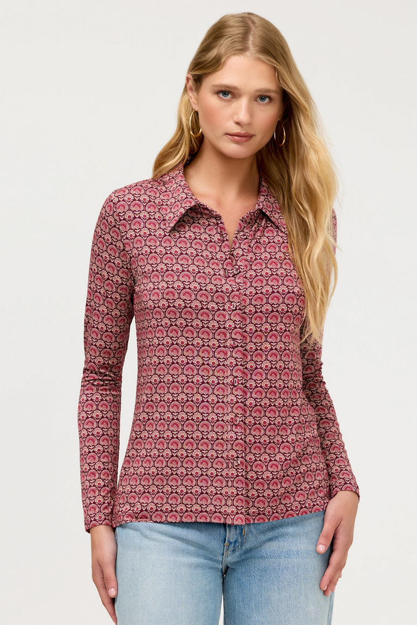 THE JANIE FAVORITE FITTED LONG SLEEVE BUTTON DOWN, , large image 3