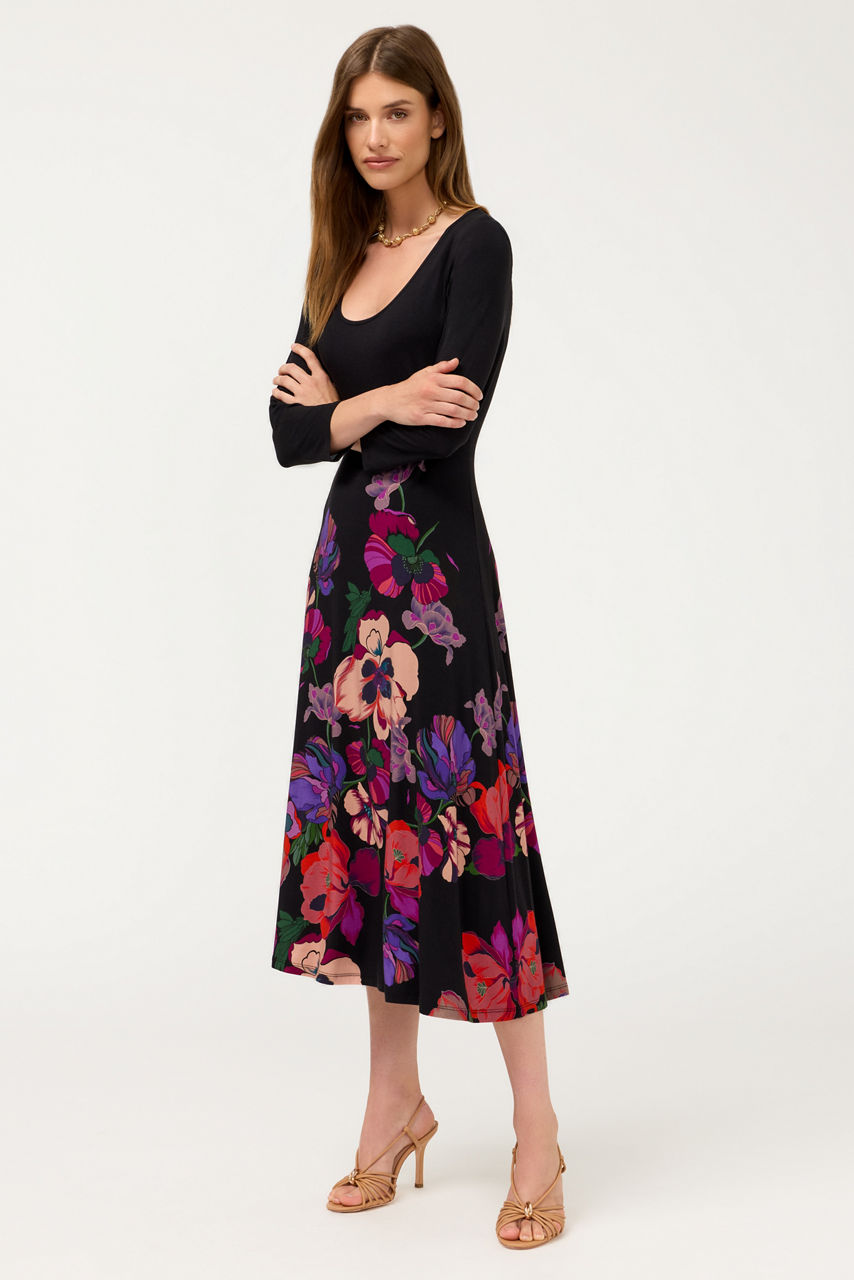 THE JANIE FAVORITE 3/4 SLEEVE SCOOP NECK, , large image 2