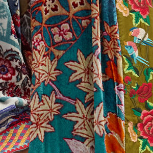 ONE OF A KIND VELVET KIMONO, , swatch